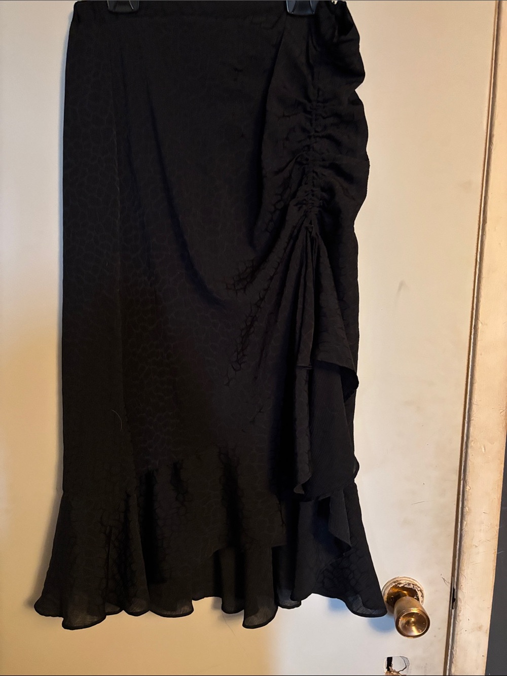 Max Studio Black Ruffle-Detail Midi Skirt